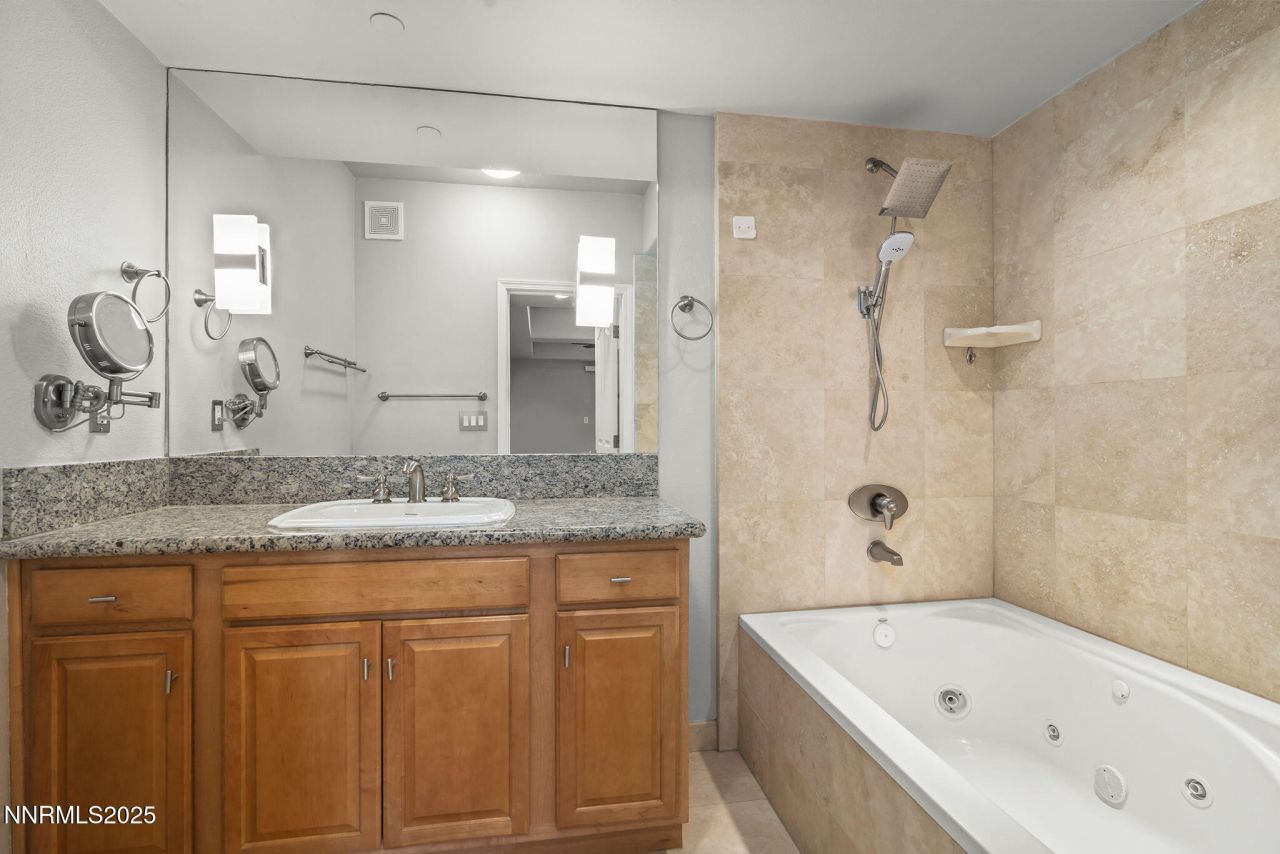 200 W 2nd Street, Unit 502, Reno, NV 89501 Photo