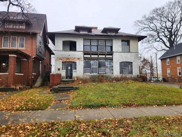 1057 E Grand Boulevard, Detroit, MI 48207