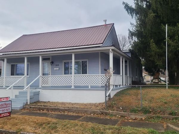 203 Walnut Street, Waverly, OH 45690