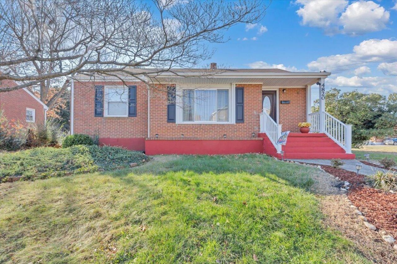 4820 Rutgers St Nw, Roanoke, VA 24012 Main Photo