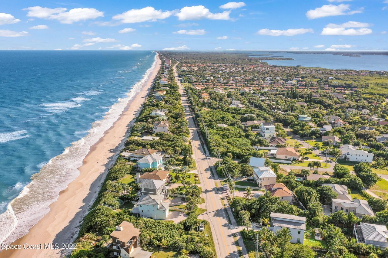 5085 S Hwy A1a, Melbourne Beach, FL 32951 Photo