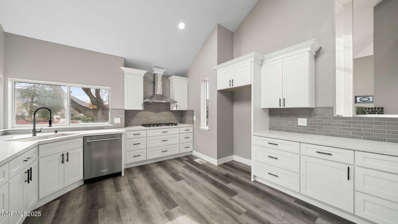 5700 E Hidden Valley Drive, Reno, NV 89502 Photo