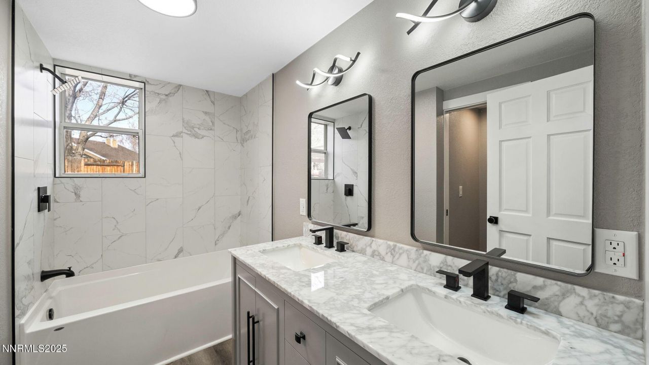 5700 E Hidden Valley Drive, Reno, NV 89502 Photo