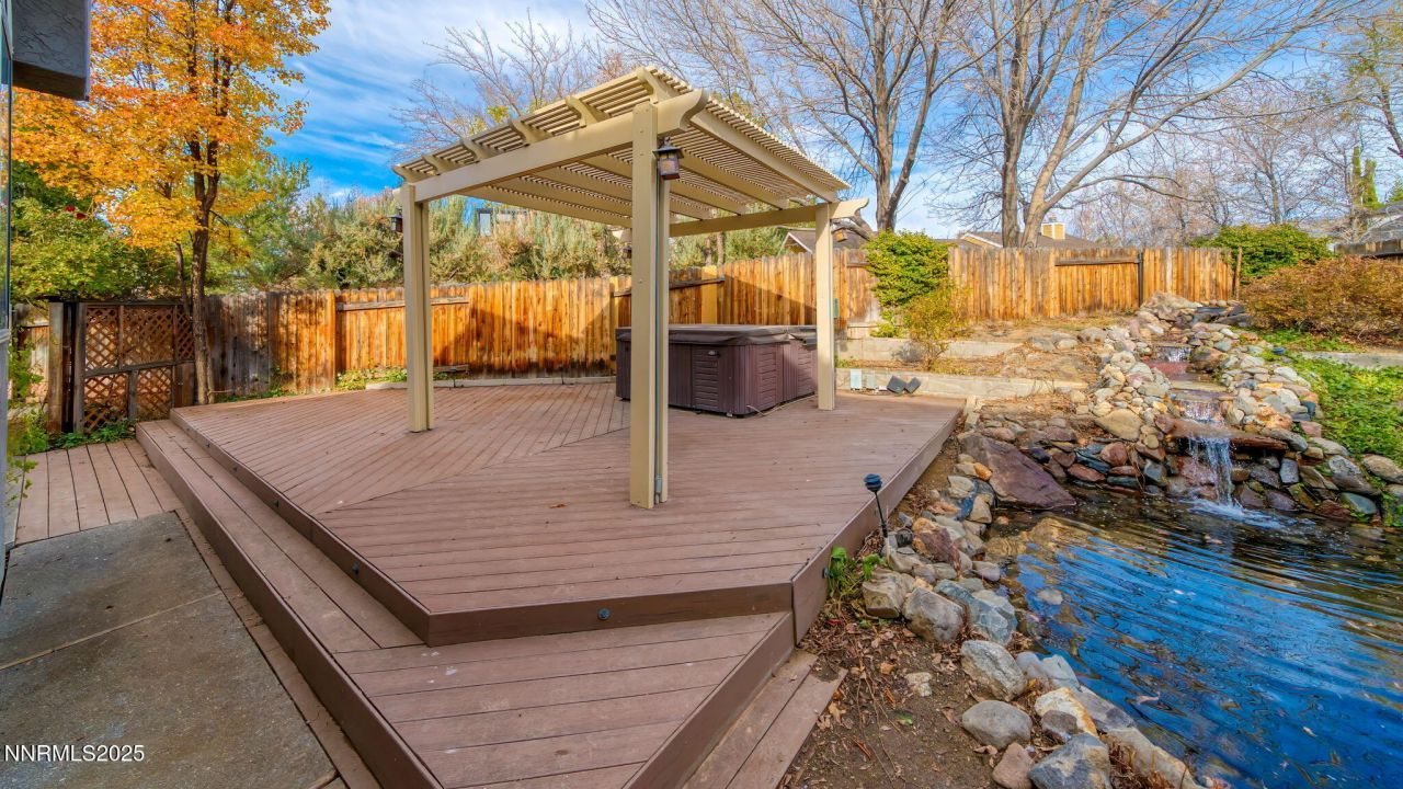 5700 E Hidden Valley Drive, Reno, NV 89502 Photo