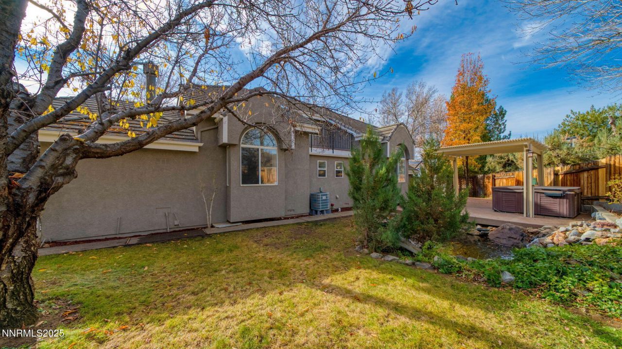 5700 E Hidden Valley Drive, Reno, NV 89502 Photo
