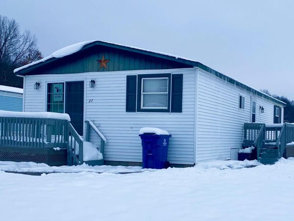 102 N 30th Street, Unit lot 37, Galesburg, MI 49053