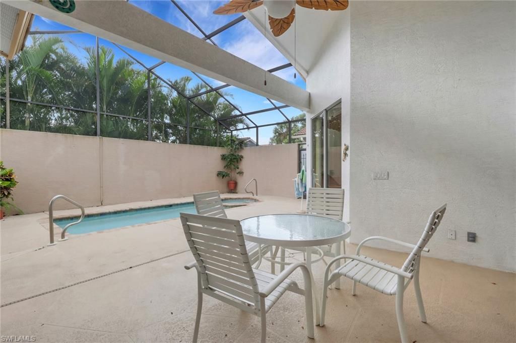 9519 Mariners Cove Ln S, Fort Myers, FL 33919 Photo
