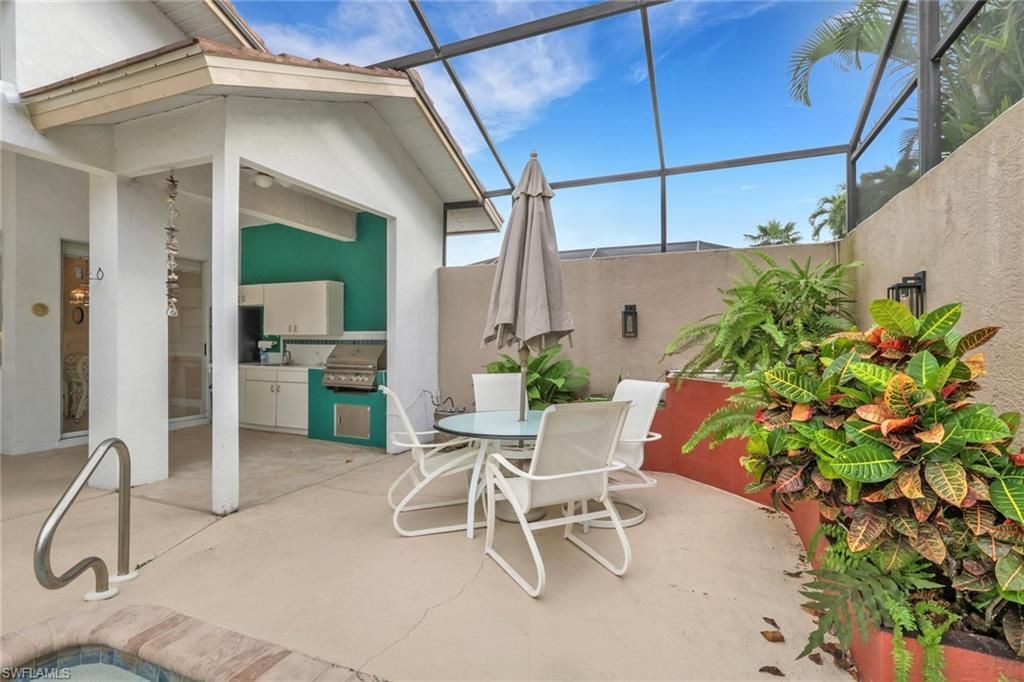 9519 Mariners Cove Ln S, Fort Myers, FL 33919 Photo