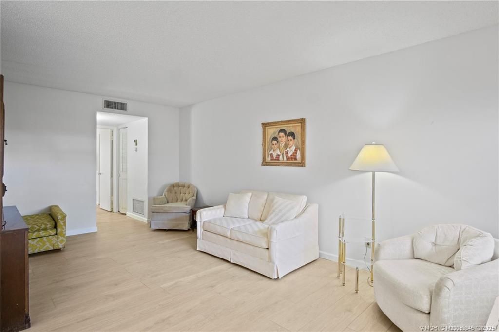 2600 SE Ocean Boulevard, Unit M-3, Stuart, FL 34996 Photo