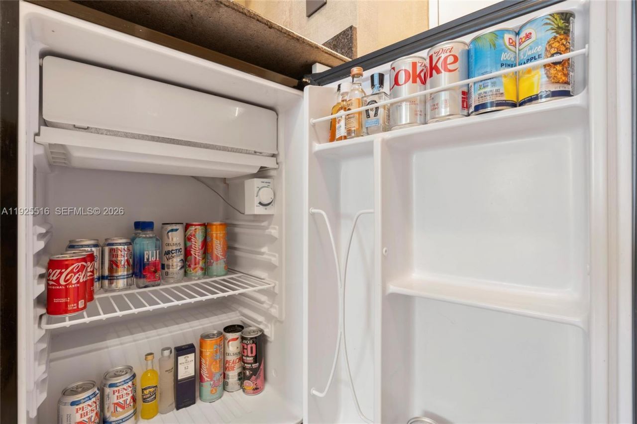 18001 Collins Ave, Unit 2512, Sunny Isles Beach, FL 33160 Photo