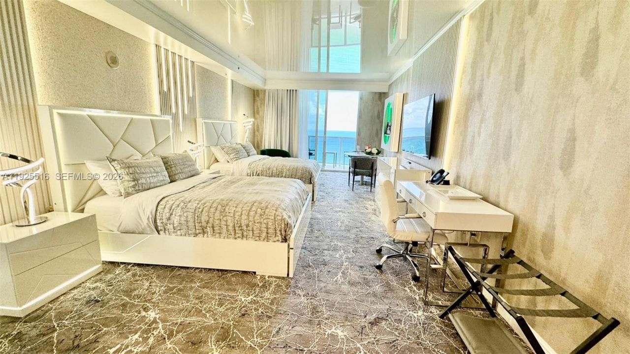 18001 Collins Ave, Unit 2512, Sunny Isles Beach, FL 33160 Photo