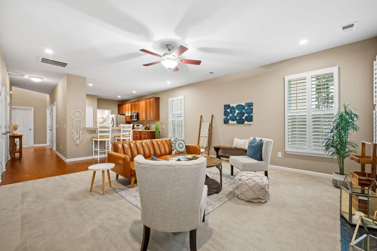 224 Cameron Street Photo 13