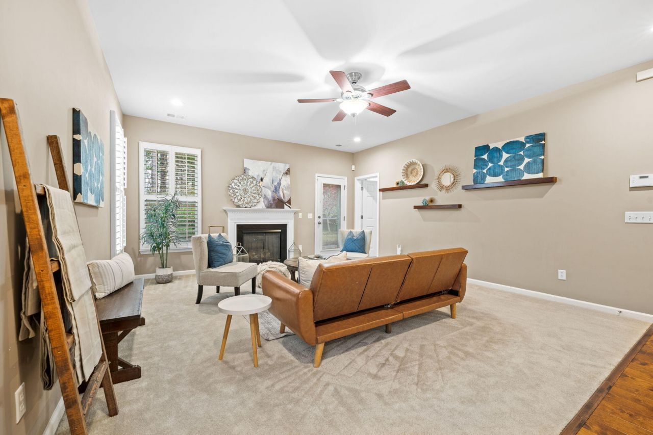 224 Cameron Street Photo 15