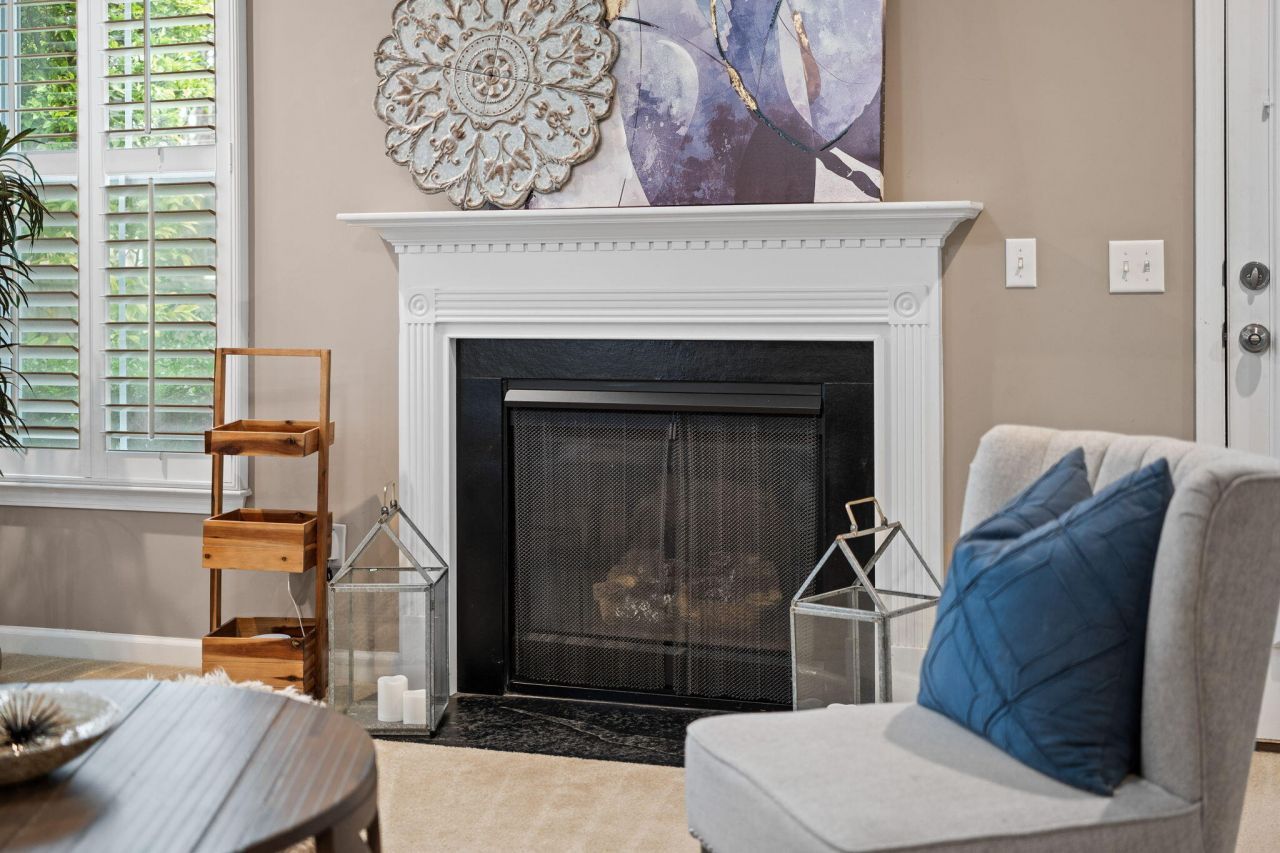 224 Cameron Street Photo 17