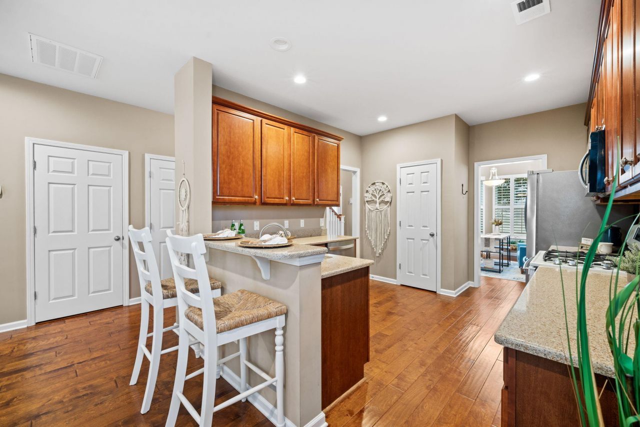 224 Cameron Street Photo 21