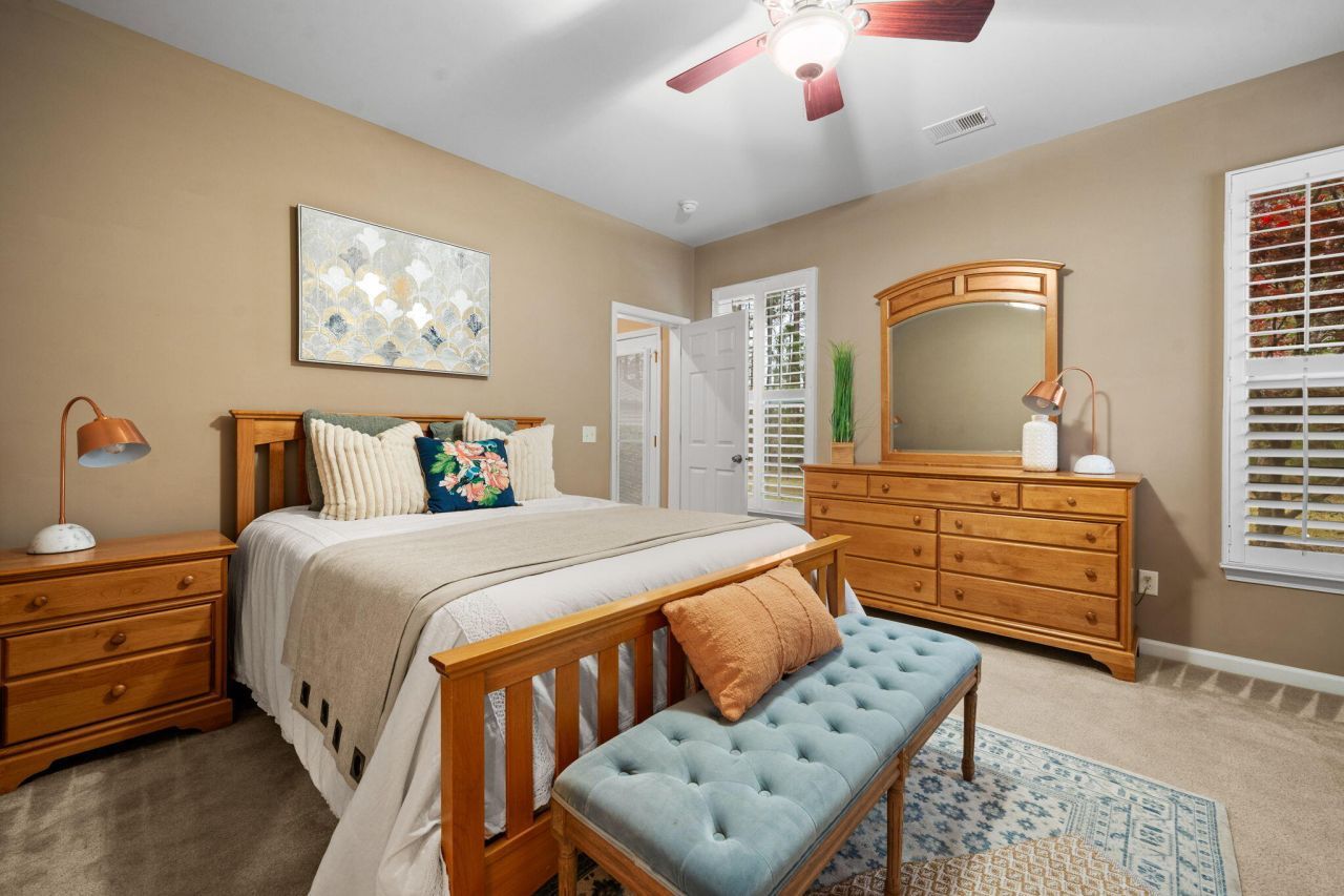 224 Cameron Street Photo 23