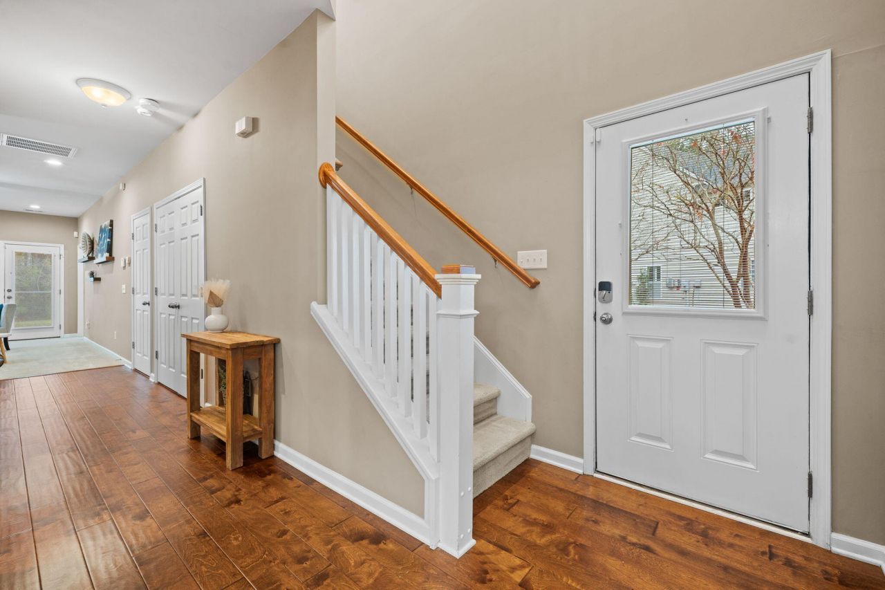 224 Cameron Street Photo 8