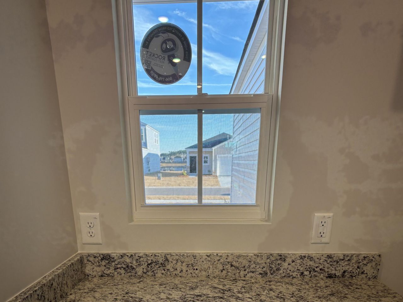 371 Tiliwa Street Photo 8