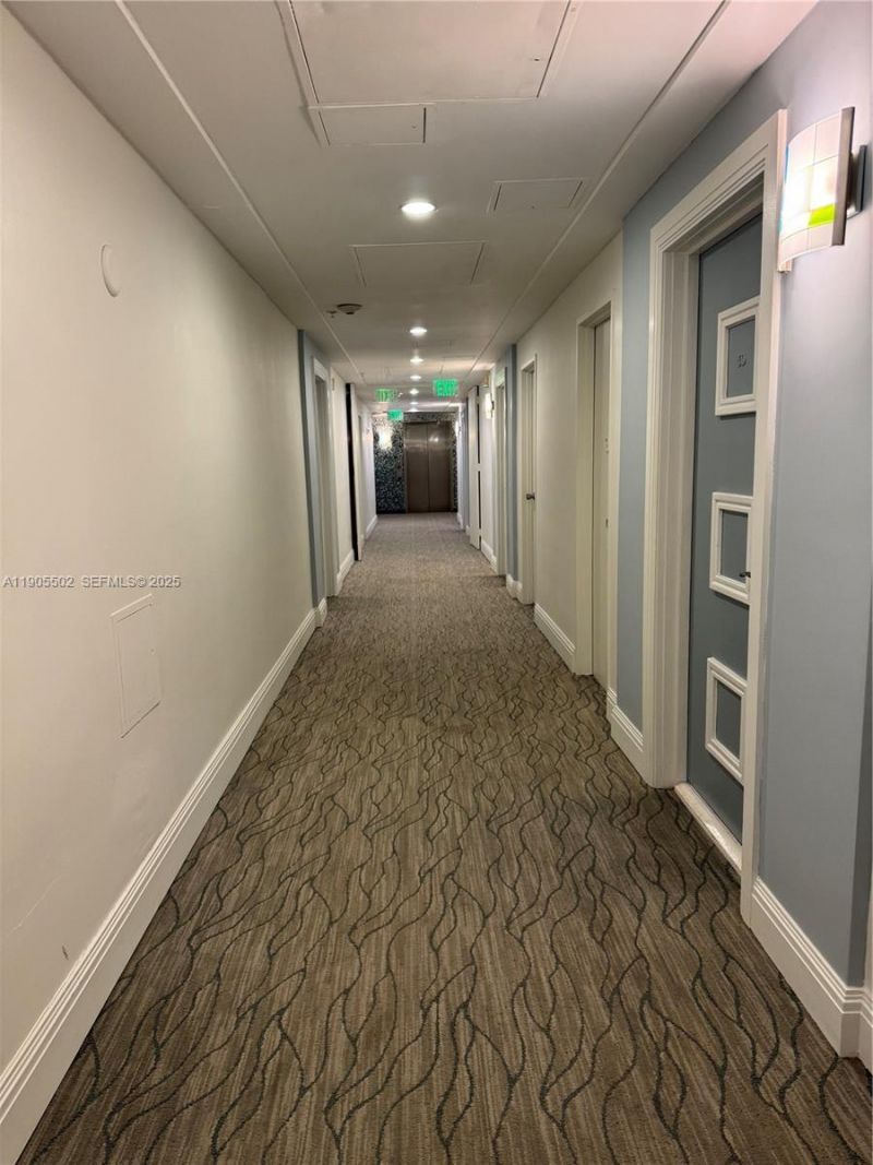 4925 Collins Ave, Unit 5G, Miami Beach, FL 33140 Photo