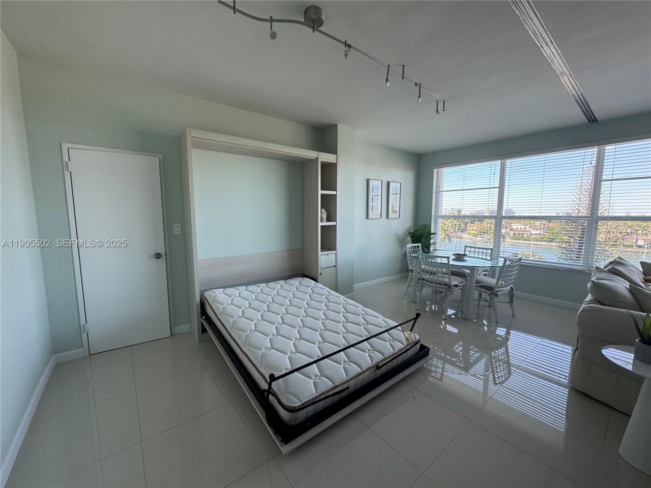 4925 Collins Ave, Unit 5G, Miami Beach, FL 33140 Photo