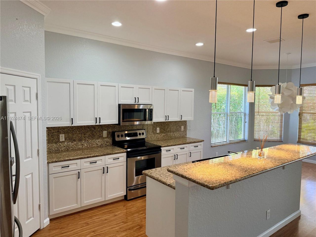 1923 Harbor View Cir, Unit 1923, Weston, FL 33327 Photo