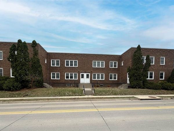 5 Woolf Ave, Unit & 15, Iowa City, IA 52240