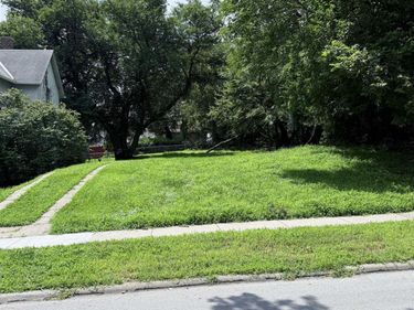 3837 Decatur Street, Omaha, NE 68111