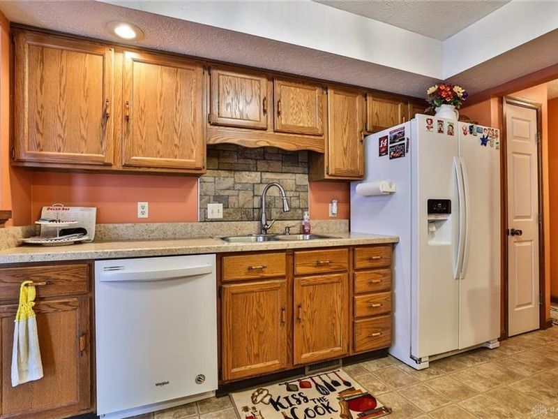 6331 Adams Circle, Unit 16, Washington Township, OH 45459 Photo 13