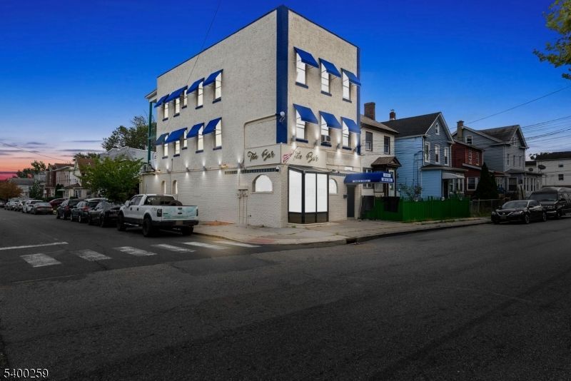 515 Jackson Ave, Elizabeth, NJ 07201 Main Photo