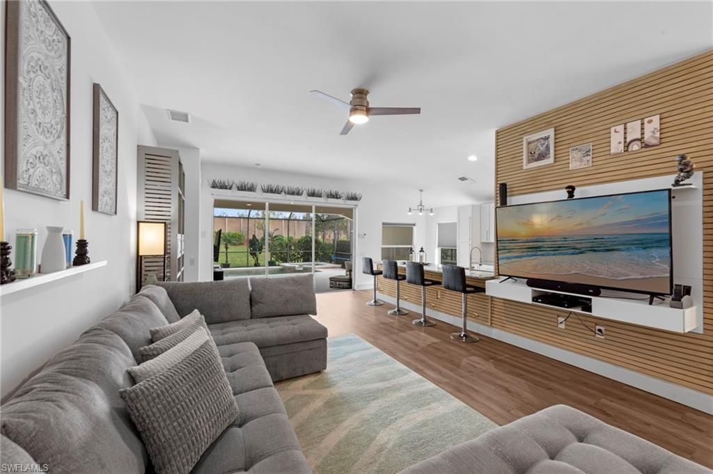 10037 Colonial Country Club Blvd, Fort Myers, FL 33913 Photo