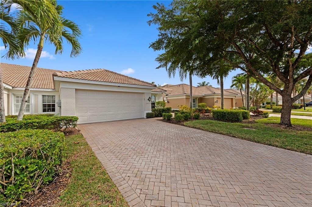 10037 Colonial Country Club Blvd, Fort Myers, FL 33913 Photo