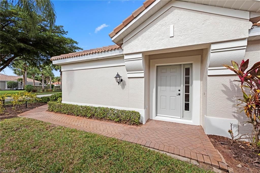 10037 Colonial Country Club Blvd, Fort Myers, FL 33913 Photo