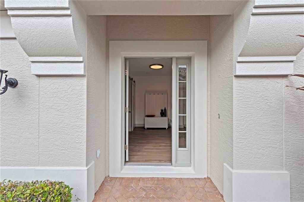 10037 Colonial Country Club Blvd, Fort Myers, FL 33913 Photo