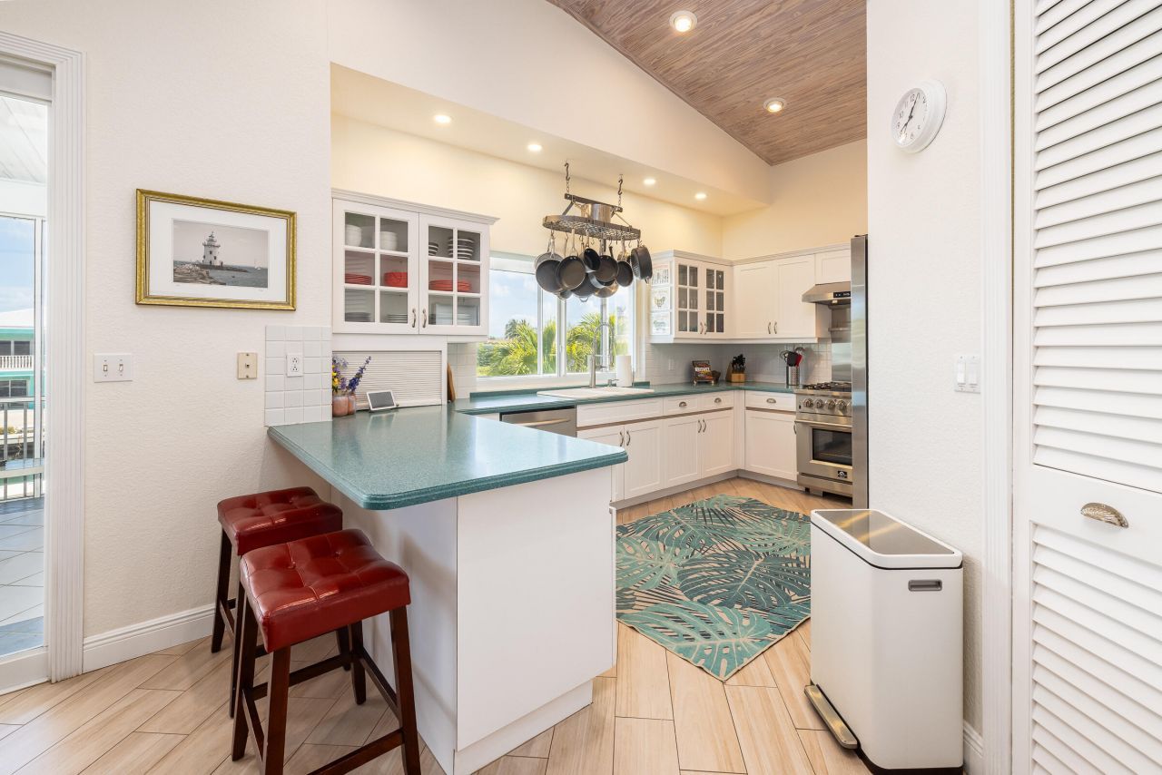 112 Leoni Drive, Islamorada, FL 33036 Photo