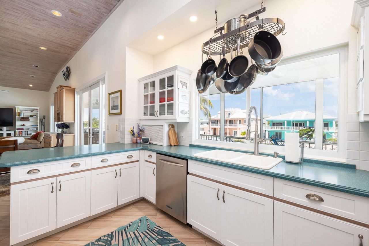 112 Leoni Drive, Islamorada, FL 33036 Photo