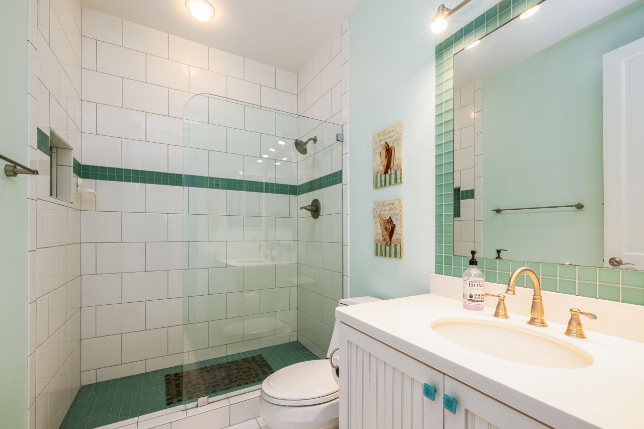 112 Leoni Drive, Islamorada, FL 33036 Photo