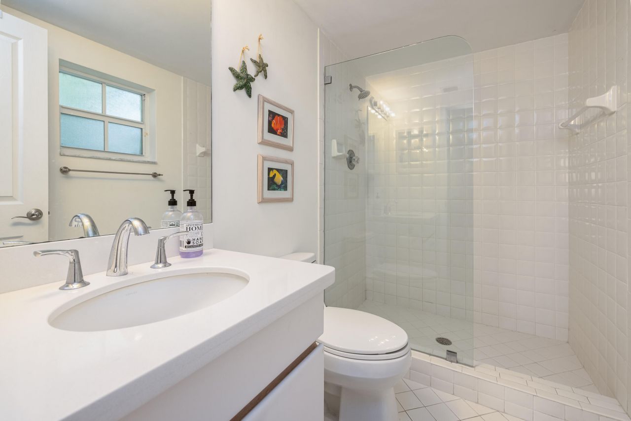 112 Leoni Drive, Islamorada, FL 33036 Photo