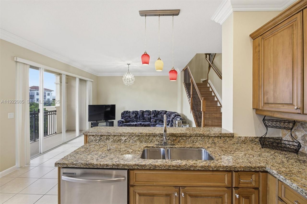 2925 NW 126th Ave, Unit 303-1, Sunrise, FL 33323 Photo