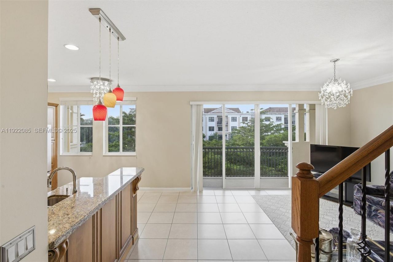 2925 NW 126th Ave, Unit 303-1, Sunrise, FL 33323 Photo
