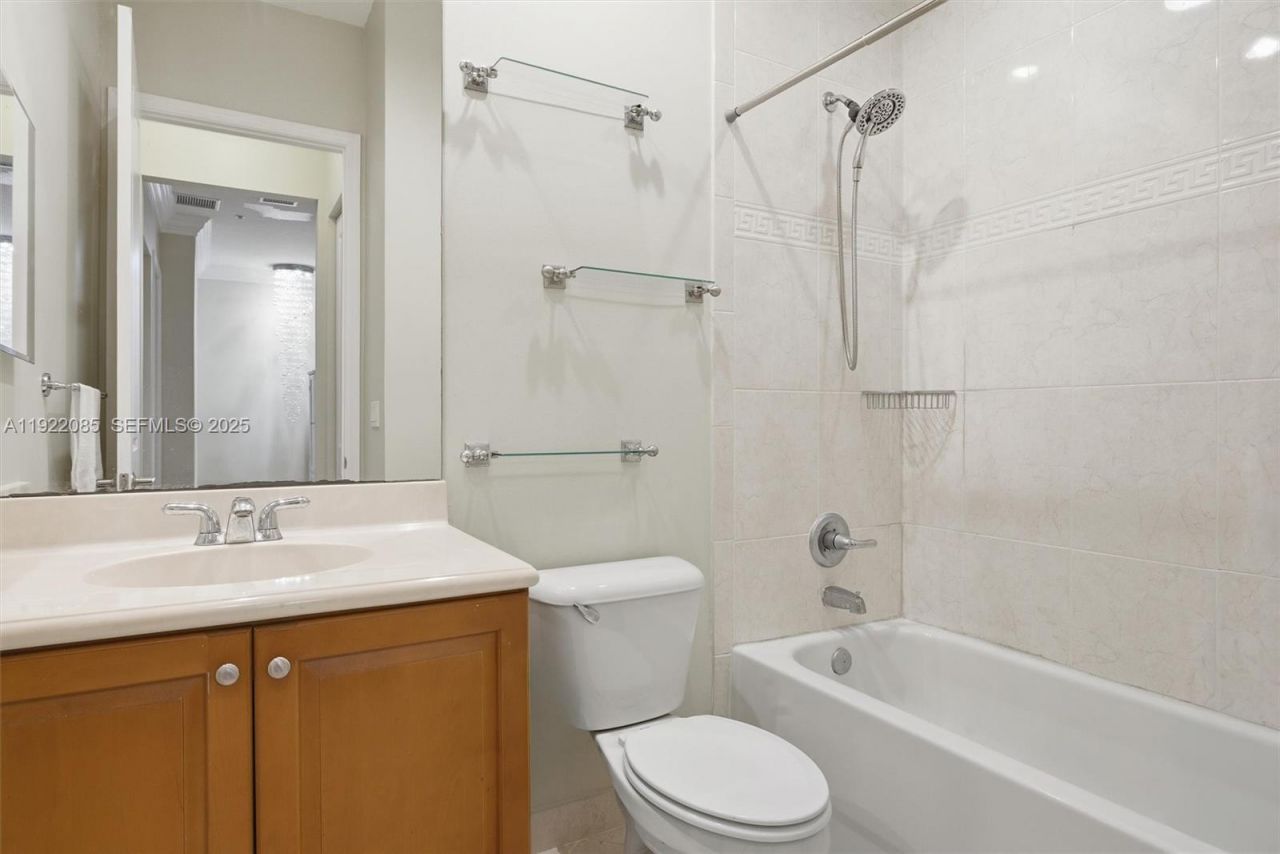 2925 NW 126th Ave, Unit 303-1, Sunrise, FL 33323 Photo