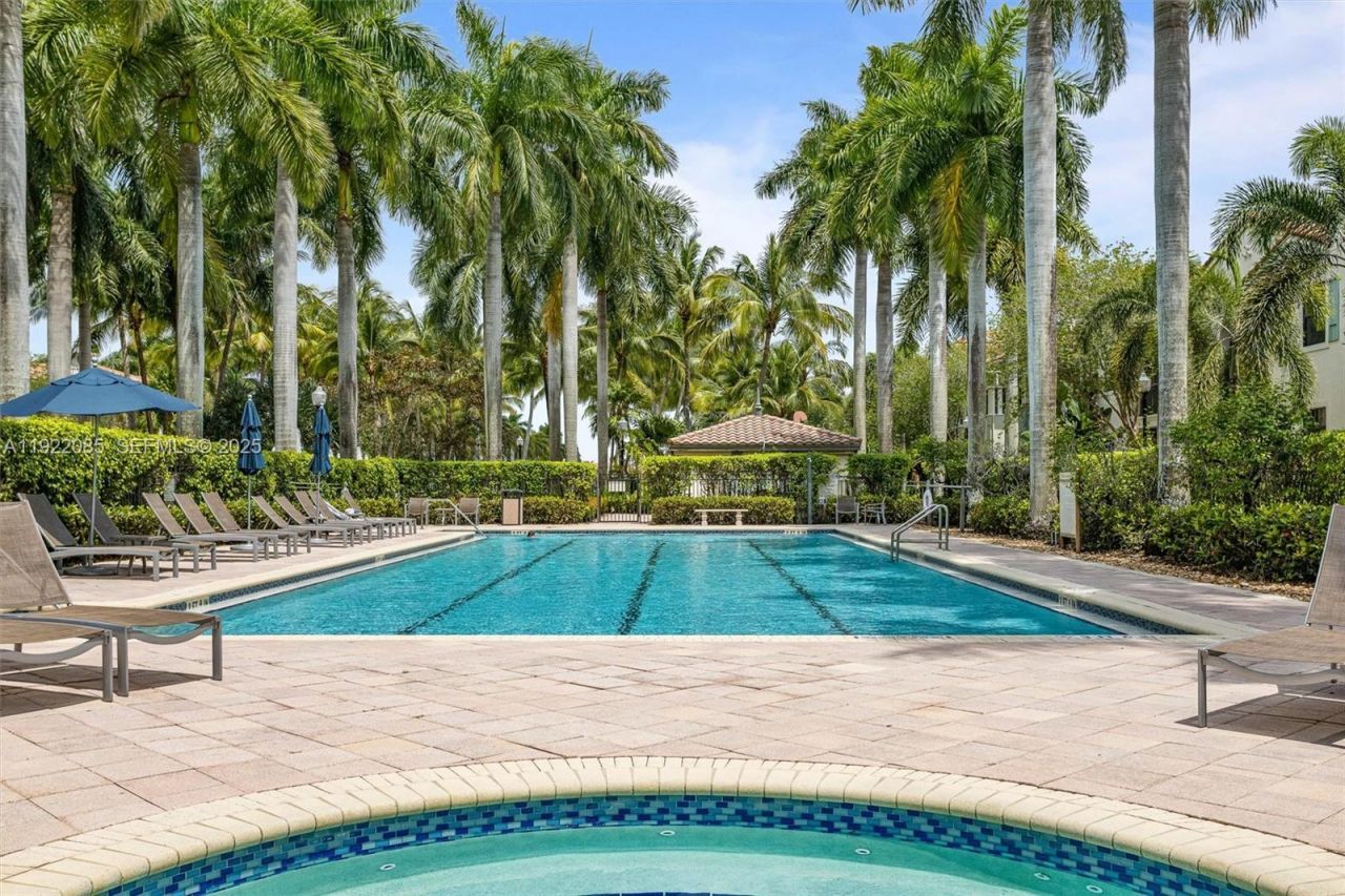 2925 NW 126th Ave, Unit 303-1, Sunrise, FL 33323 Photo