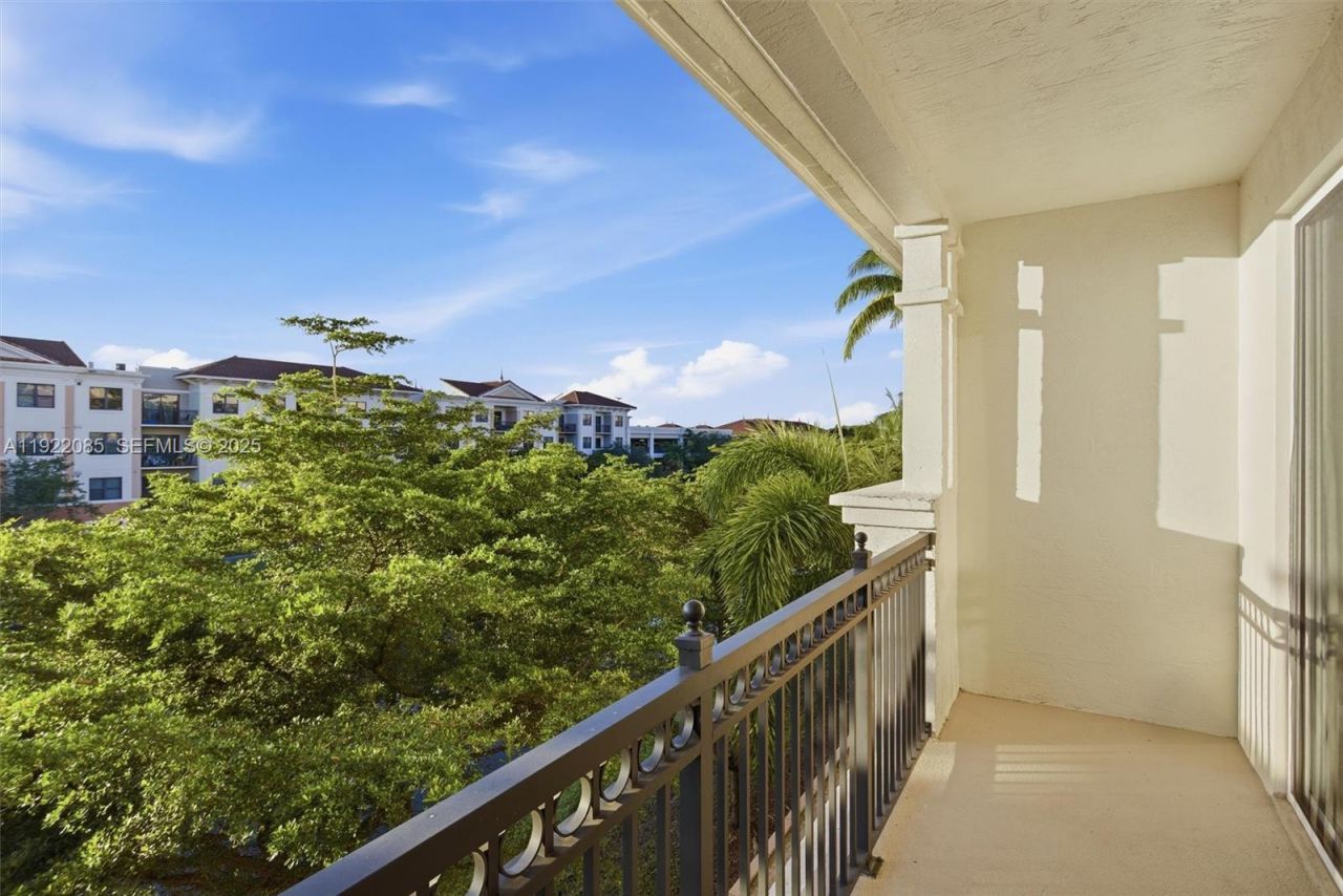 2925 NW 126th Ave, Unit 303-1, Sunrise, FL 33323 Photo