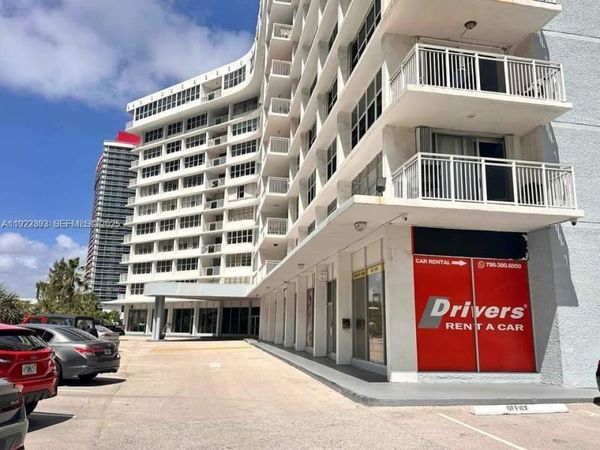 1801 S Ocean Dr, Unit 237, Hallandale Beach, FL 33009