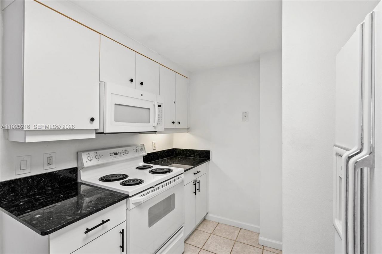 701 Brickell Key Blvd, Unit 1911, Miami, FL 33131 Photo