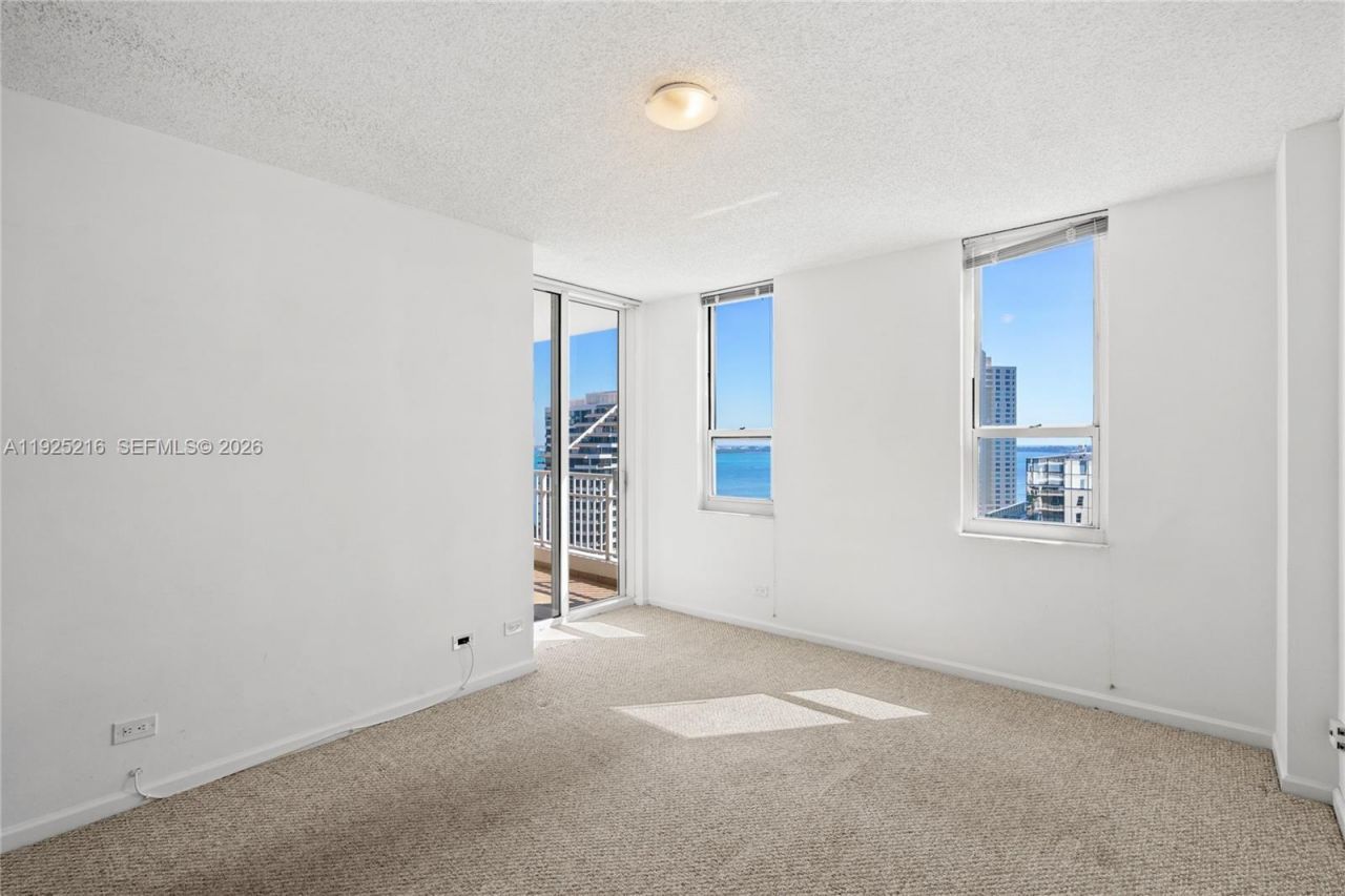 701 Brickell Key Blvd, Unit 1911, Miami, FL 33131 Photo
