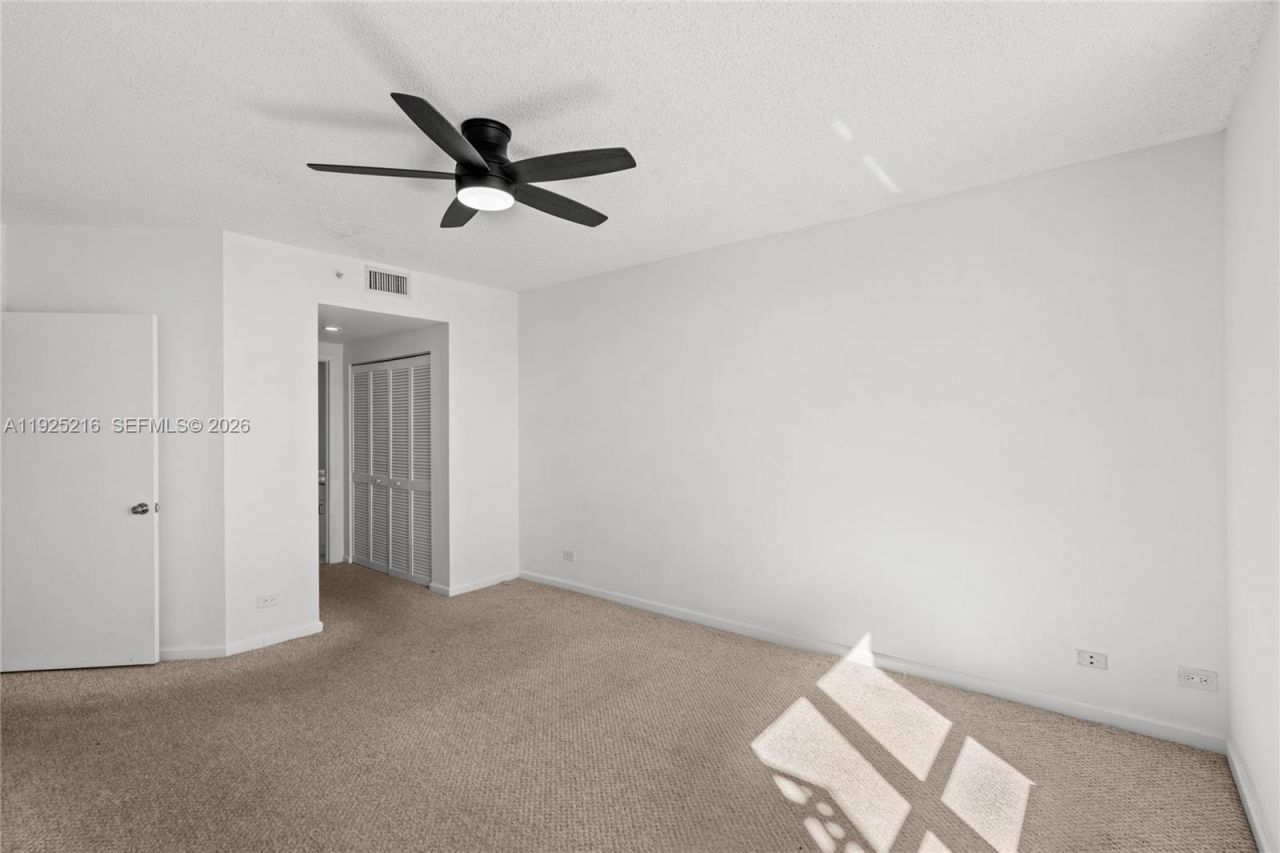 701 Brickell Key Blvd, Unit 1911, Miami, FL 33131 Photo