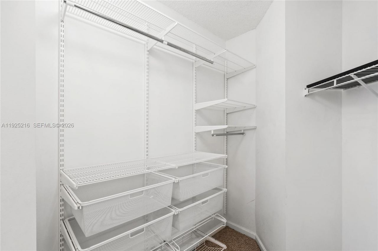 701 Brickell Key Blvd, Unit 1911, Miami, FL 33131 Photo