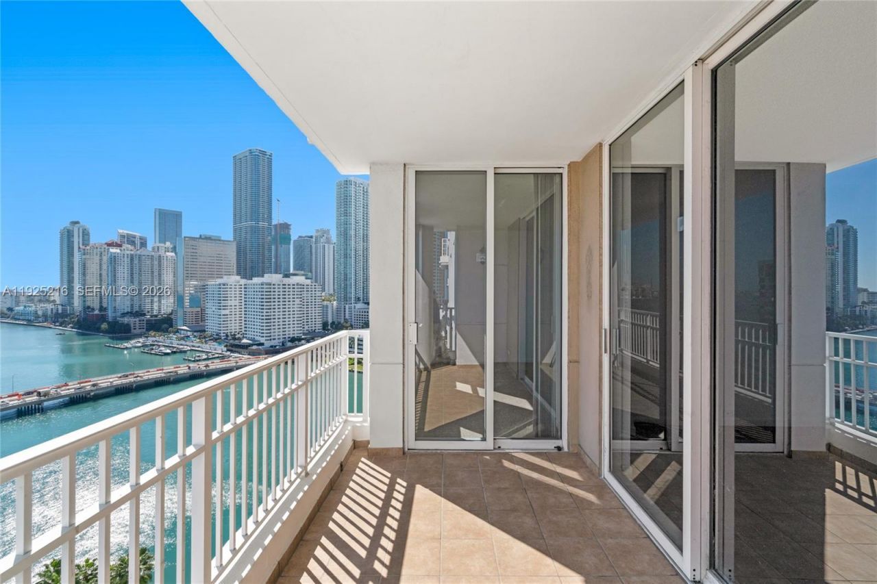 701 Brickell Key Blvd, Unit 1911, Miami, FL 33131 Photo