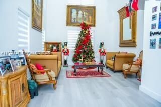 8204 NW 165 St Th, Miami Lakes, FL 33016 Photo