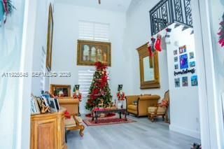 8204 NW 165 St Th, Miami Lakes, FL 33016 Photo